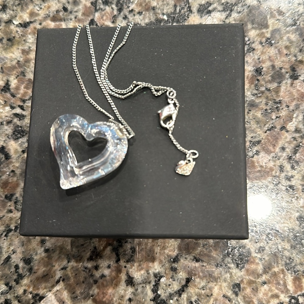 Swarovski Love Heart Light Azore Moonlight Pendant Necklace Jewelry - Picture 2 of 2